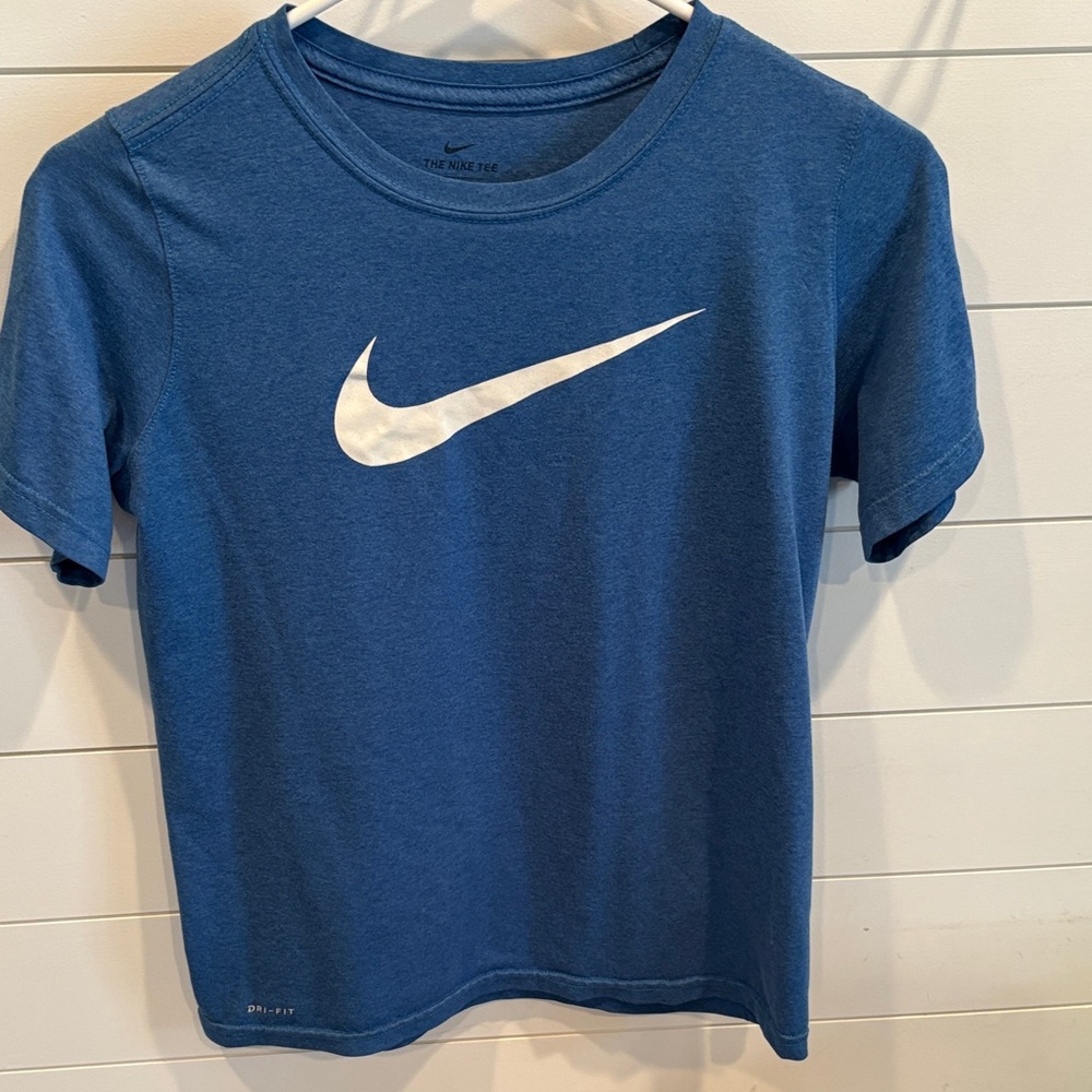 Nike Kids Short Sleeve Tee in Blue and White